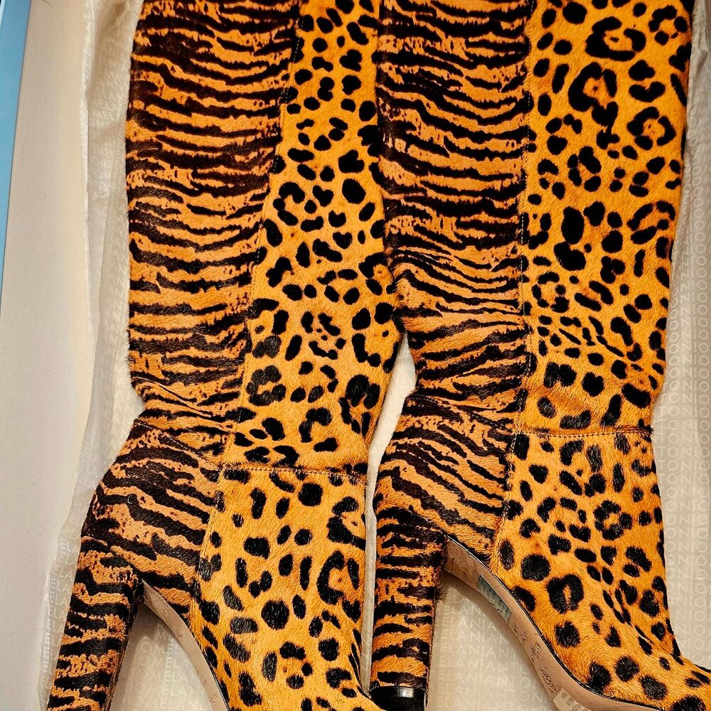 Tall, animal skin, calf hair boots
